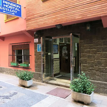 بيت ضيافة Guillot